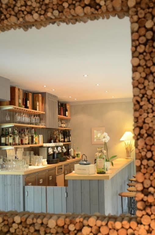 Logis Le Gavrinis Hotel บาดอง ภายนอก รูปภาพ